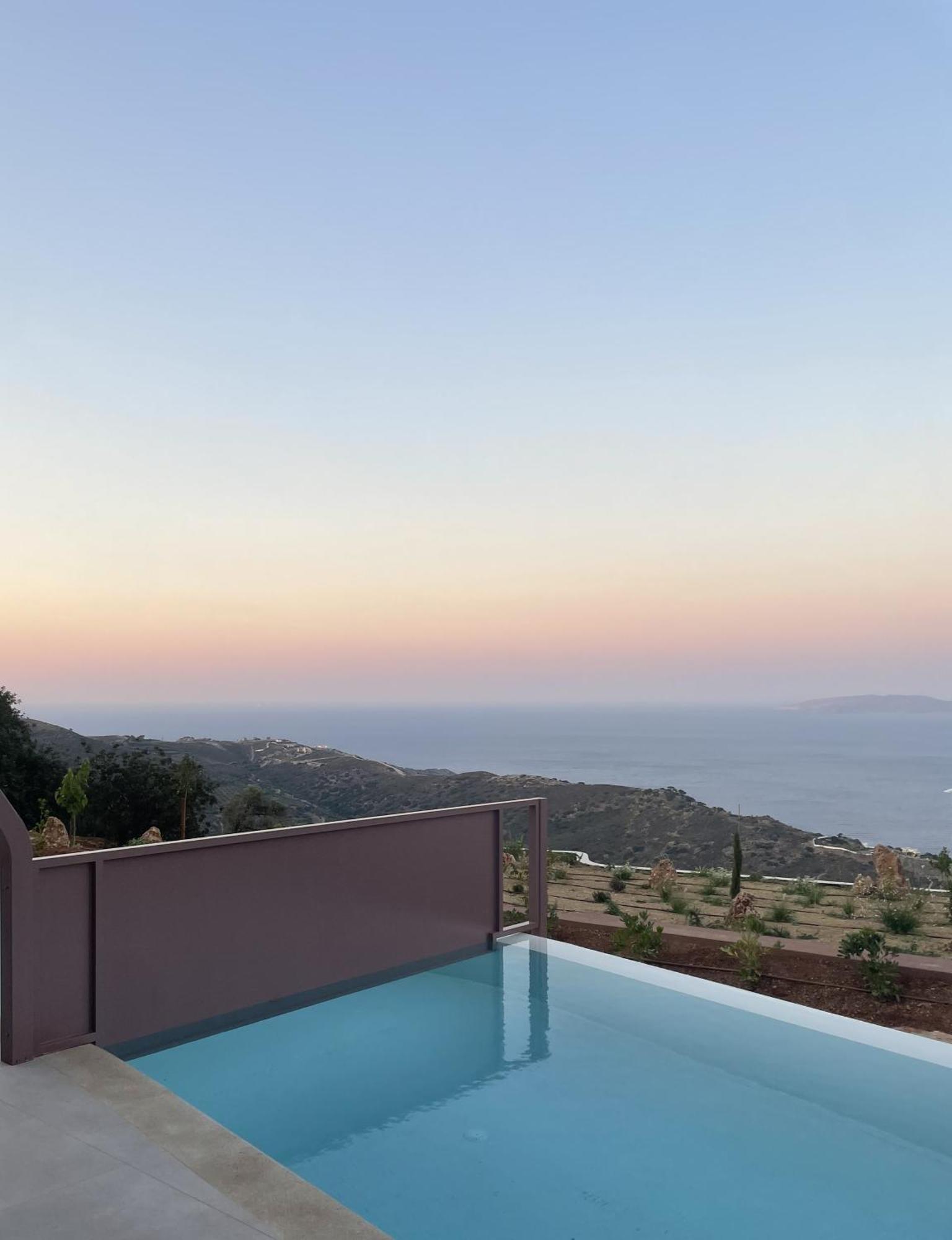 Plethora Luxury Suites Rodhia  Exterior photo