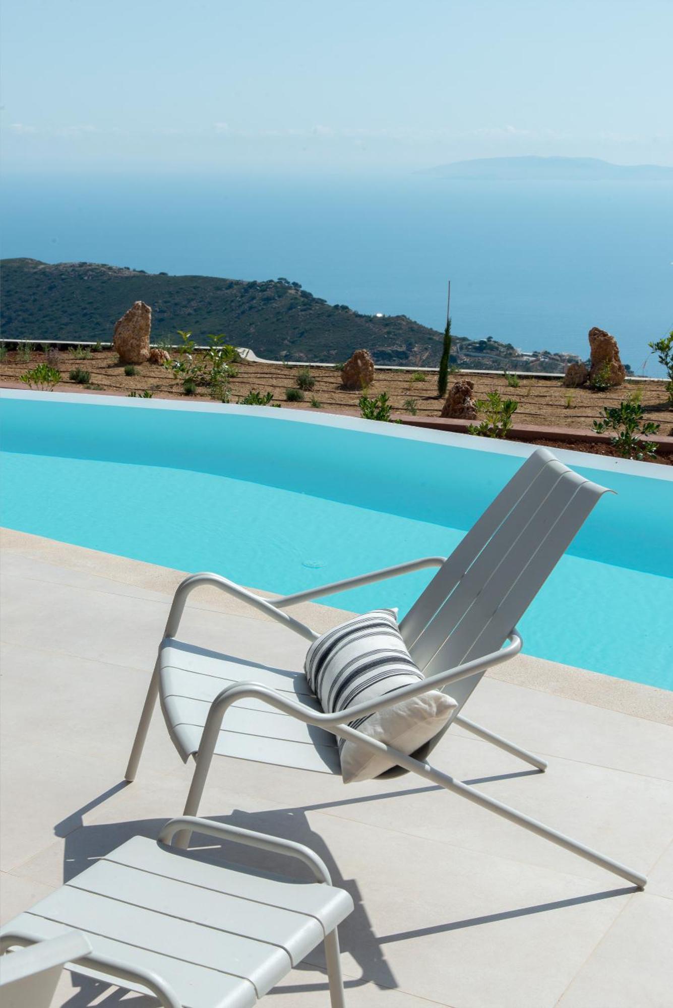 Plethora Luxury Suites Rodhia  Exterior photo